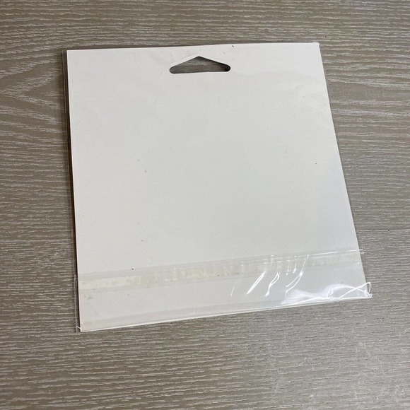 Cincinnati Reds Baseball Magnet NEW in package‎ MLB Auto Truck Car Sticker Decal - Picture 3 of 3